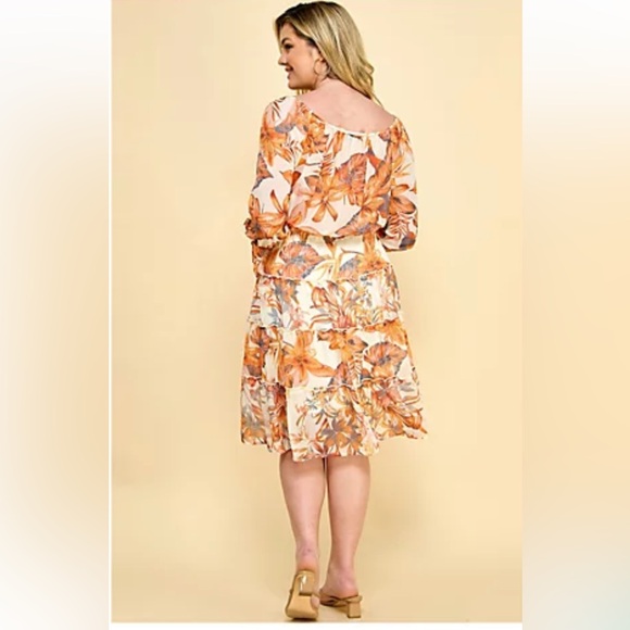 NWT! Figueroa & Flower Orange Tropical Print Smocked
Midi Dress -Plus Size 1X - Picture 2 of 14